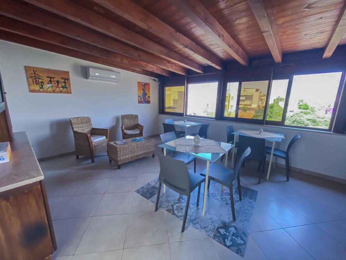 Aparthotel Cortellenica Torre San Giovanni Ugento Luaran gambar