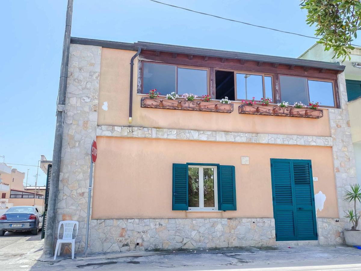 Aparthotel Cortellenica Torre San Giovanni Ugento Luaran gambar